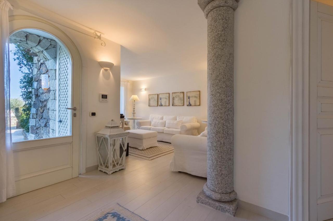 Villa Bougainvillea Con Piscina E Giardino Privato A Pochi Passi Dal Mare Castiadas Exterior foto