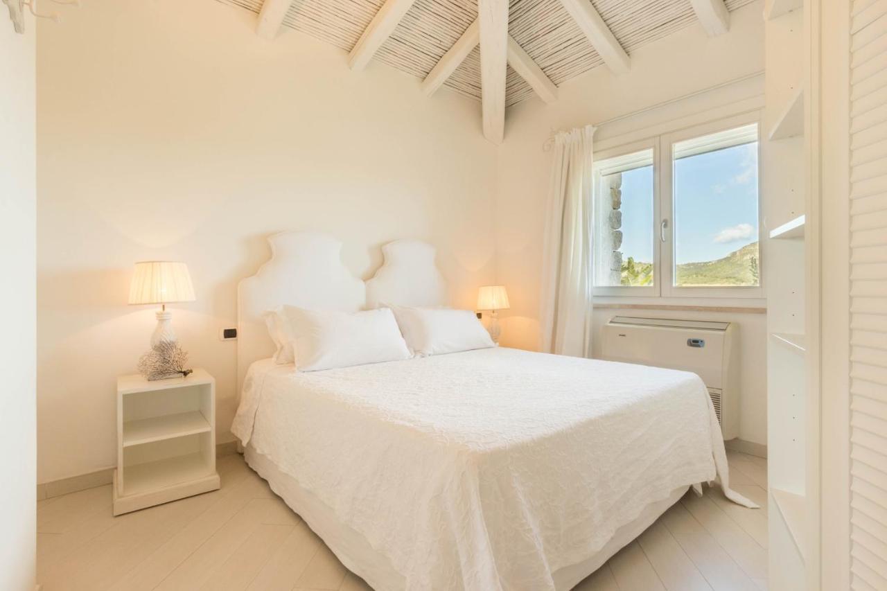 Villa Bougainvillea Con Piscina E Giardino Privato A Pochi Passi Dal Mare Castiadas Exterior foto