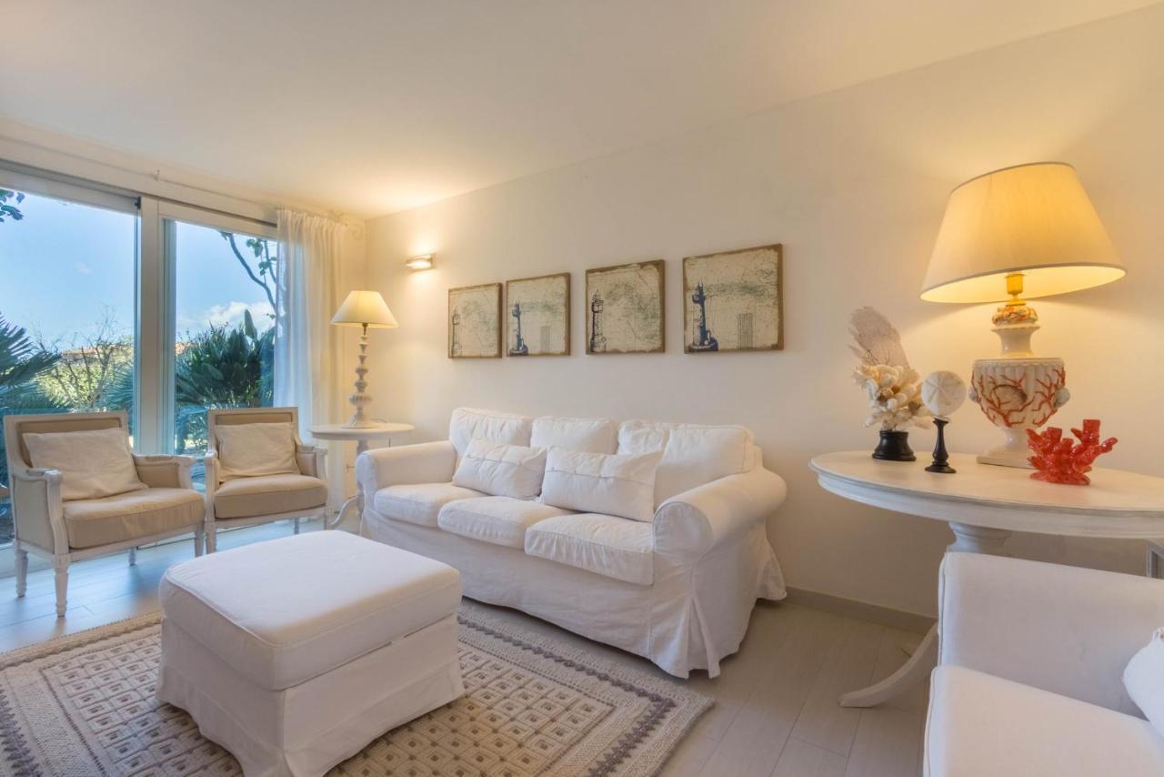 Villa Bougainvillea Con Piscina E Giardino Privato A Pochi Passi Dal Mare Castiadas Exterior foto