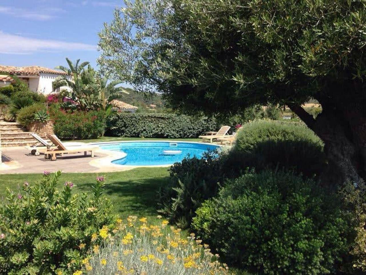 Villa Bougainvillea Con Piscina E Giardino Privato A Pochi Passi Dal Mare Castiadas Exterior foto