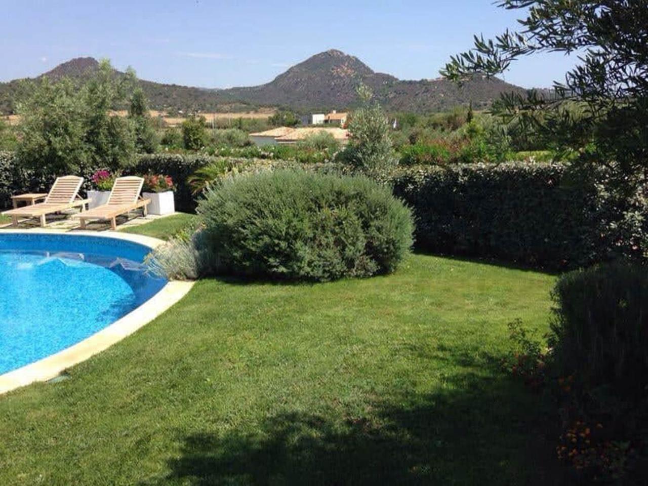 Villa Bougainvillea Con Piscina E Giardino Privato A Pochi Passi Dal Mare Castiadas Exterior foto